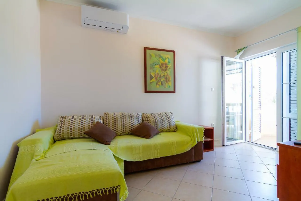 Apartman Haus Maja Banjol