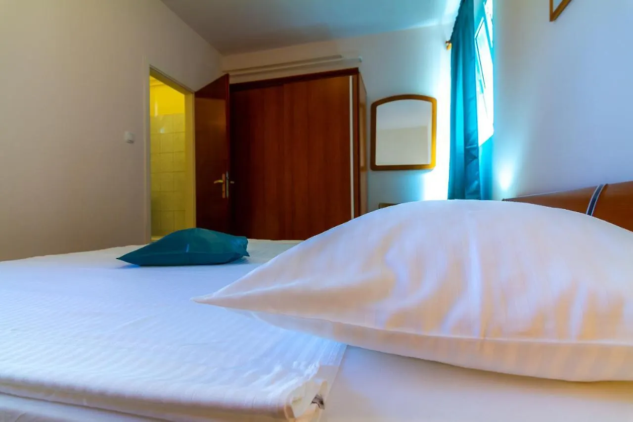 Daire Apartman Haus Maja Banjol